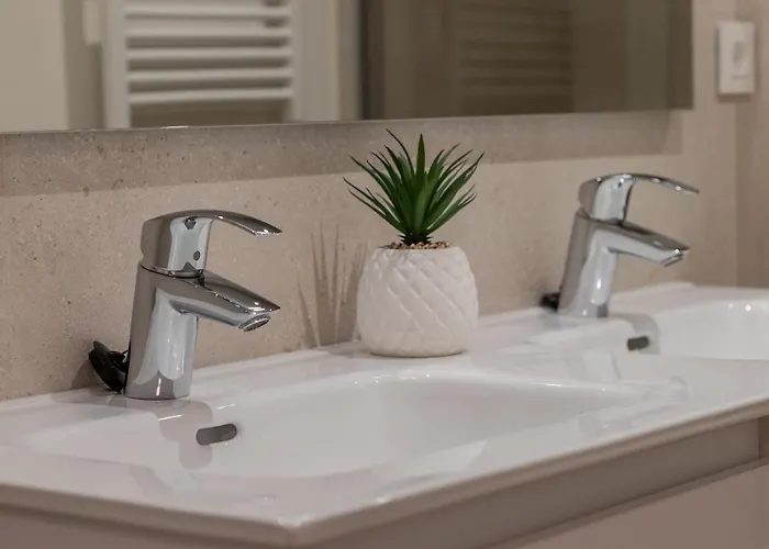 Lejlighed Nuevo Y Luminoso En Plaza Moyua *