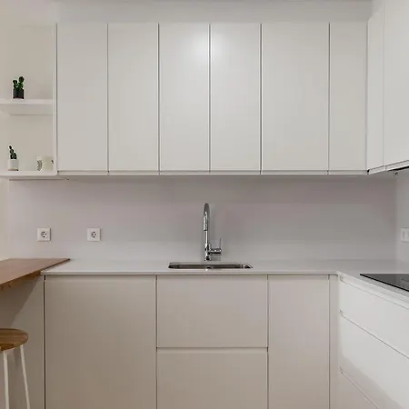 Moyua Light بلباو