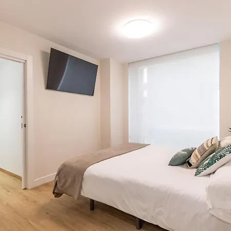Nuevo Y Luminoso En Plaza Moyua Apartment *
