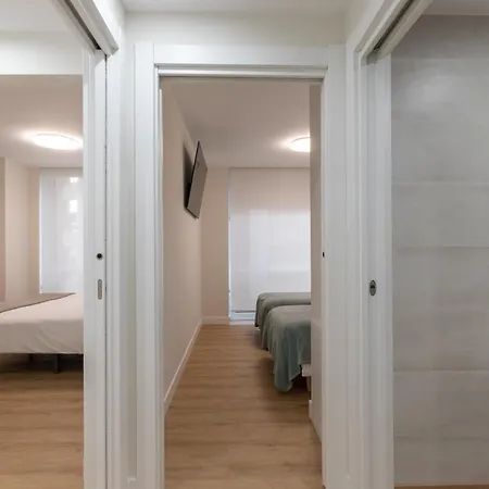 Nuevo Y Luminoso En Plaza Moyua * بلباو