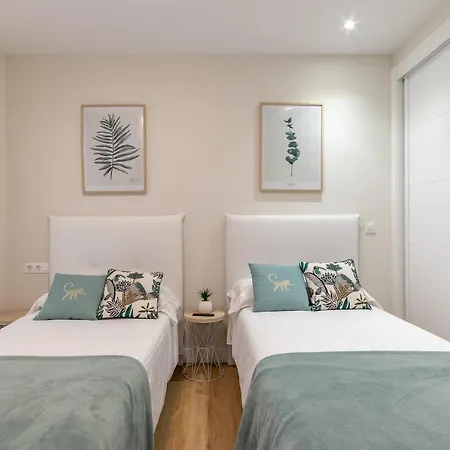 Nuevo Y Luminoso En Plaza Moyua شقة *